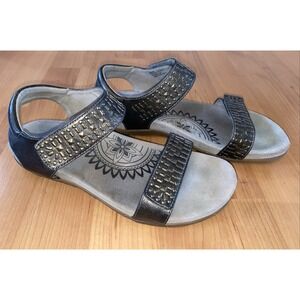 Aetrex US 8.5 Women's Gray Synthetic Marcy Studded Ankle Straps Flat Sandals